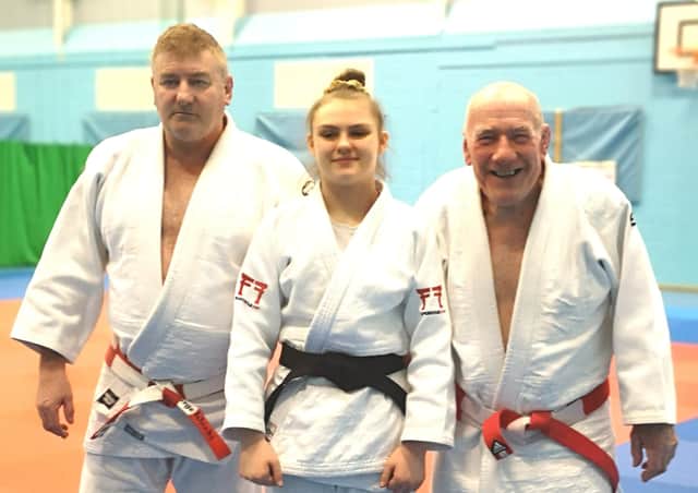 Laura became a first Dan black belt just two months after her 15th birthday EMN-200502-144943002