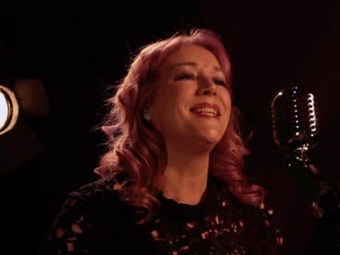 Donna is performing a live gig to support the NHS and St John's Hospice