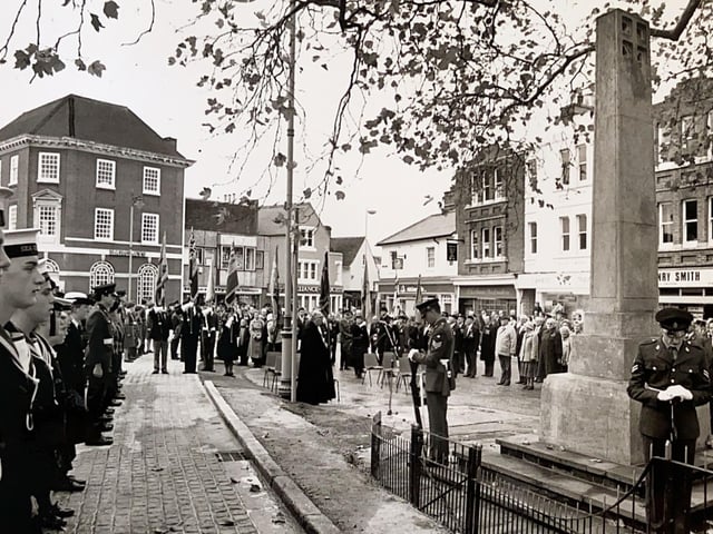 Remembrance in Horsham's Carfax in November 1991