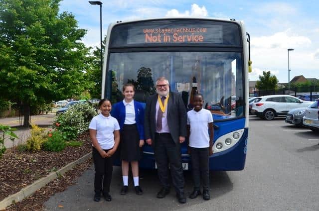 The mayor meeting pupils as part of the 'Try a Bus' promotion