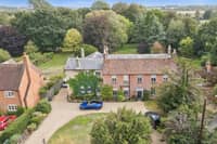 This 6-bed house is our Property of the Week (Pictures courtesy of Orchards Estate Agents, Ampthill)