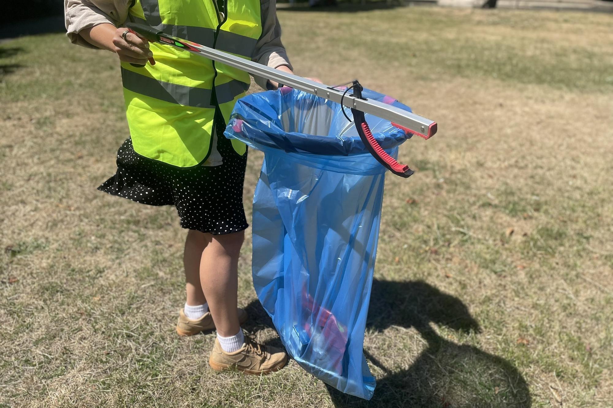 Help keep Bedford tidy - come and join community litter pick through ...