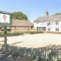 Steppingley village pub overwhelmed by support after £1 children's meals branded 'desperate'
