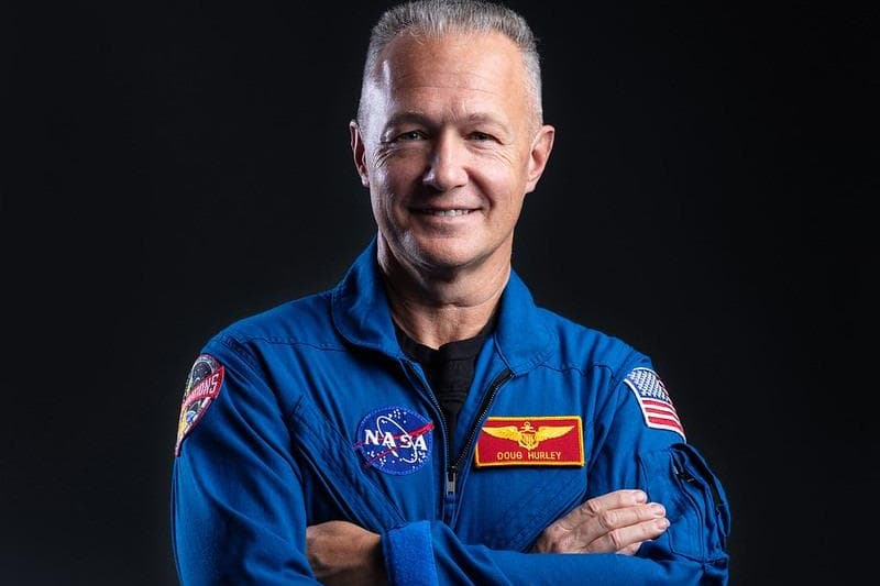 Out-of-this-world opportunity as NASA astronaut touches down in ...