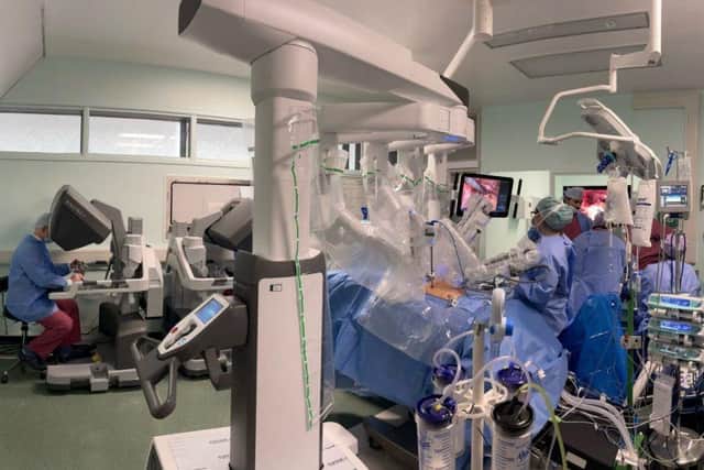 Robot surgery at Bedford Hospital
