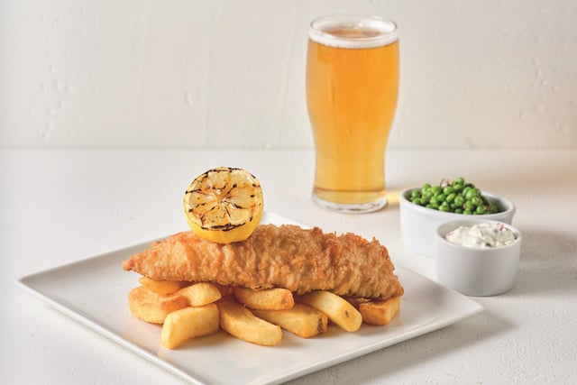 Signature dishes include catch of the week as well as the Kingfisher burger