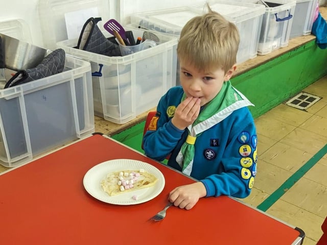 A Beaver eating a pancake