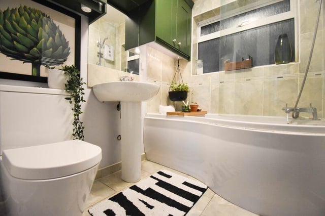 The bathroom boasts a four-piece suite