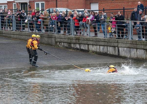 A  new water rescue device could save more lives on Britains riverbanks after being chosen for a special pilot project by the fire service.