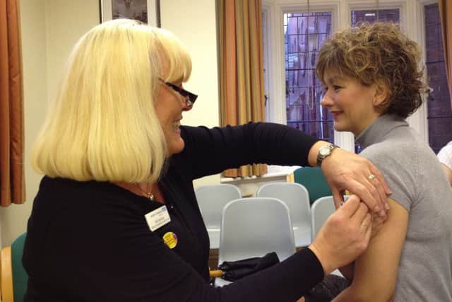 Flu injections at Bedford Hospital. Nina Fraser.