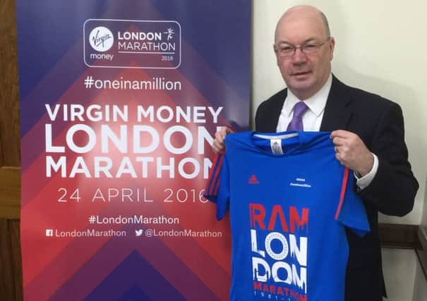 Alistair Burt MP is running the London Marathon PNL-160418-105210001