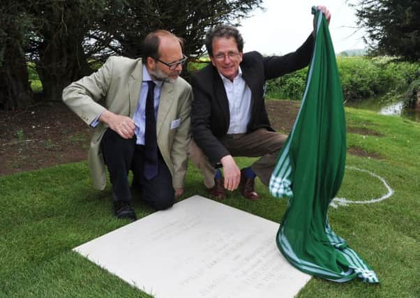 Wrest Park unveils plaque to celebrate 300th anniversary of Lancelot "Capability" Brown's birth PNL-160523-132649001