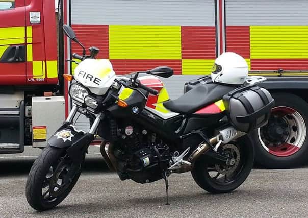 Bedfordshire Fire and Rescue Service motorcycling course PNL-160524-105233001